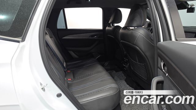 Renault Korea Grand Koleos 1.5 E-TECH Esprit Alphine 2WD 2025 — фото 11