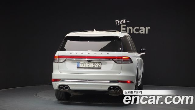 Lincoln Aviator (II) 3.0 Black Label AWD 2021 — фото 4