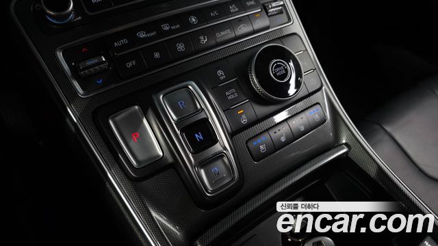 Hyundai Santa Fe Diesel 2.2 2WD Prestige 2022 — фото 9