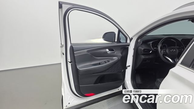 Hyundai Santa Fe Diesel 2.2 2WD Prestige 2022 — фото 24