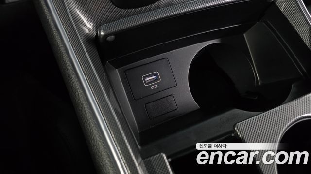 Hyundai Santa Fe Diesel 2.2 2WD Prestige 2022 — фото 31