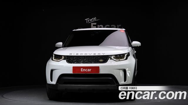 Land Rover Discovery 5 3.0 SD6 SE 2019 — фото 3