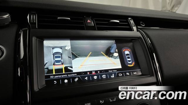 Land Rover Discovery 5 3.0 SD6 SE 2019 — фото 19