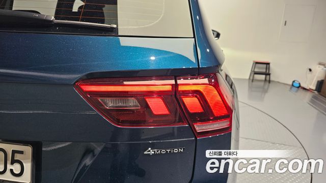 Volkswagen Tiguan (II) 2.0 TDI 4-Motion Premium 2022 — фото 23