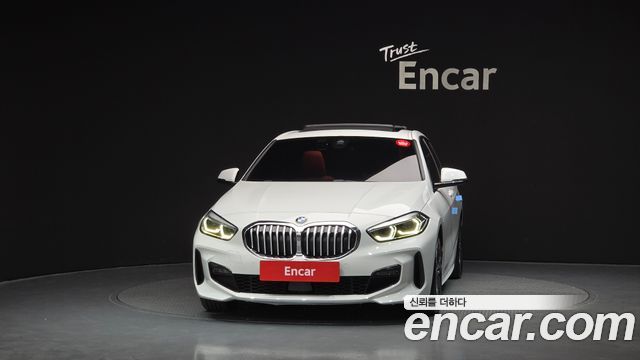 BMW 1 Series (F40) 118d M Sport 2021 — фото 3
