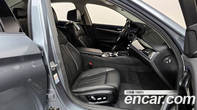 BMW 5 Series (G30) 520d xDrive Luxury Plus 2020 — фото 32