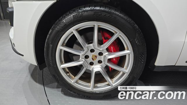 Porsche Macan 3.6 Turbo 95B 2014 — фото 5