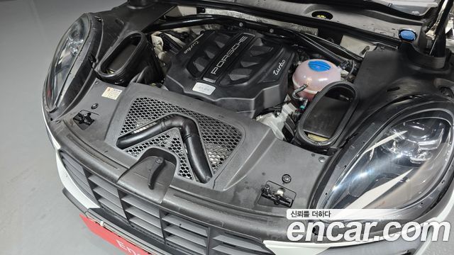 Porsche Macan 3.6 Turbo 95B 2014 — фото 6