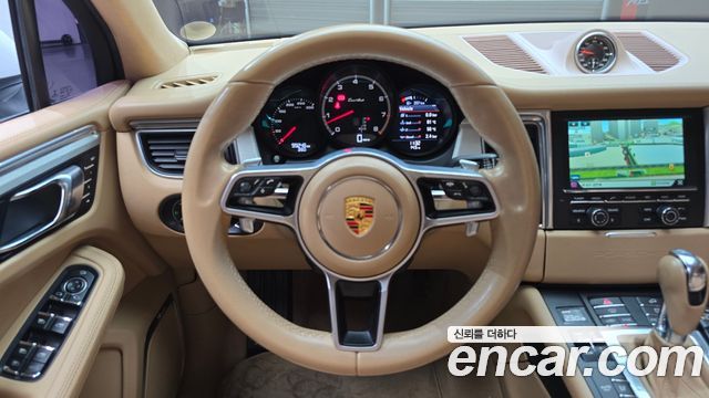 Porsche Macan 3.6 Turbo 95B 2014 — фото 13
