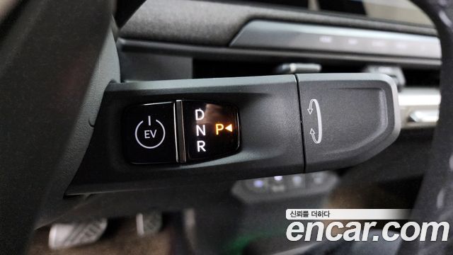 Kia EV3 Standard 2WD GT Line 2025 — фото 9
