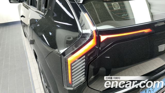 Kia EV3 Standard 2WD GT Line 2025 — фото 23