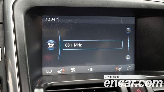 Volvo XC60 D5 AWD 1st 2015 — фото 14