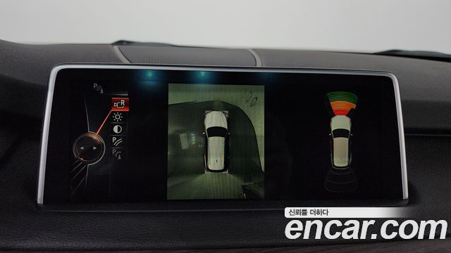 BMW X5 (F15) xDrive 40d 2015 — фото 14