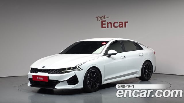 Kia K5 (III) 2.0 Signature