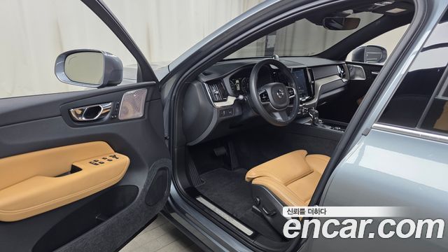 Volvo XC60 (II) T6 Inscription 2018 — фото 10