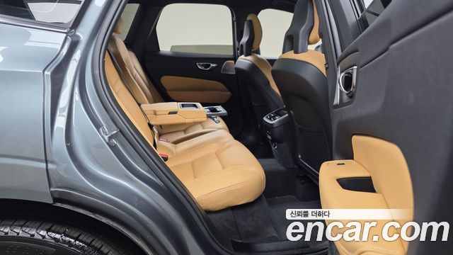 Volvo XC60 (II) T6 Inscription 2018 — фото 16