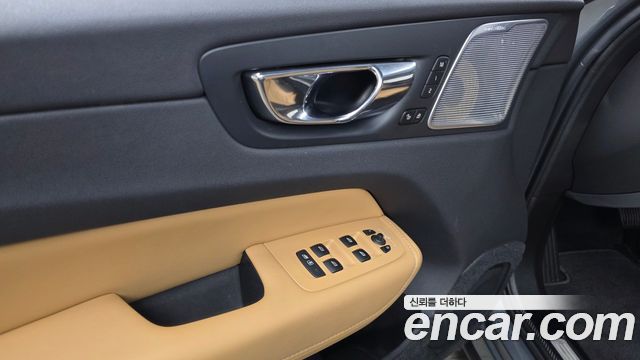 Volvo XC60 (II) T6 Inscription 2018 — фото 30
