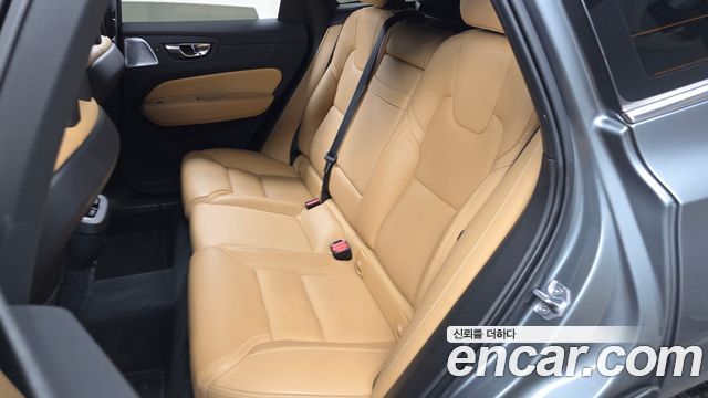 Volvo XC60 (II) T6 Inscription 2018 — фото 32