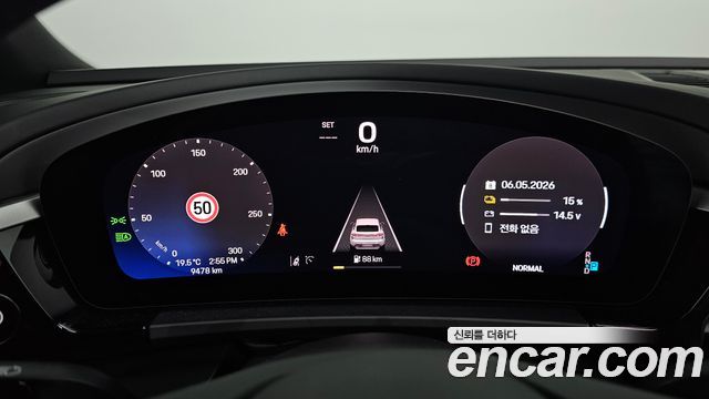 Porsche Macan EV Base 2025 — фото 8
