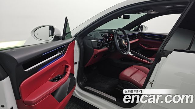 Porsche Macan EV Base 2025 — фото 10