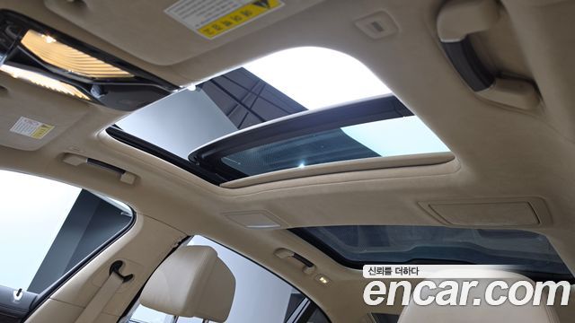 BMW 7 Series (G11) 750Li xDrive Luxury 2016 — фото 17