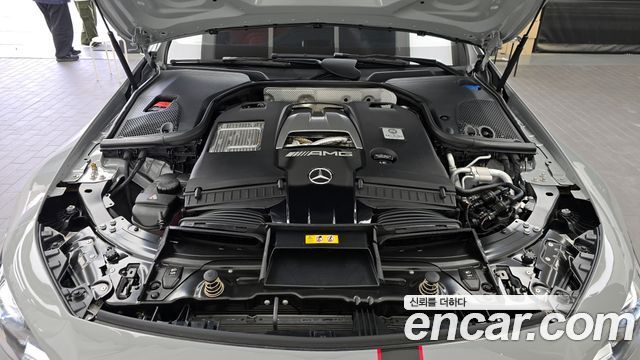 Mercedes-Benz AMG GT 4Door 63 S 4MATIC+ 2023 — фото 6