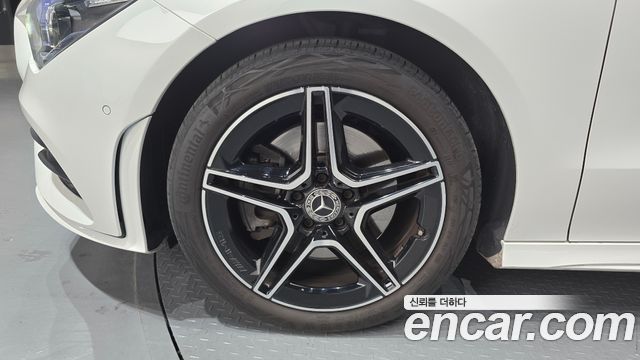 Mercedes-Benz CLA-Class (C118) CLA250 4MATIC 2023 — фото 5
