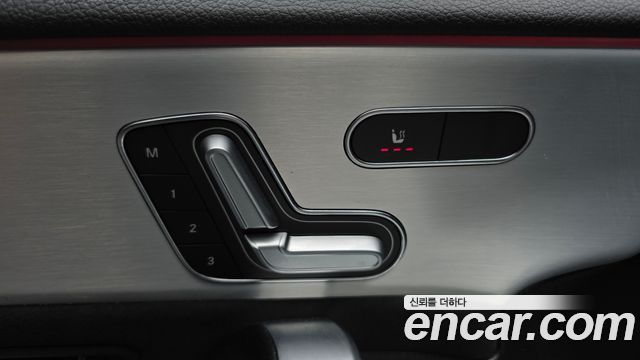 Mercedes-Benz CLA-Class (C118) CLA250 4MATIC 2023 — фото 18