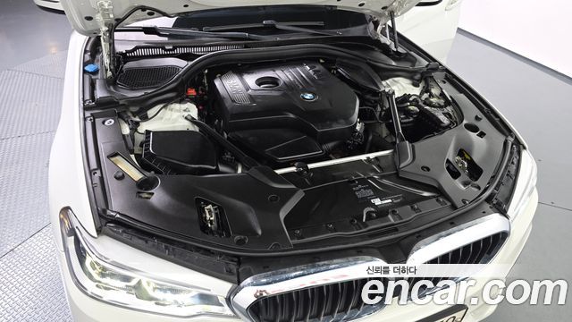 BMW 5 Series (G30) 530i xDrive M Sport Package 2018 — фото 6