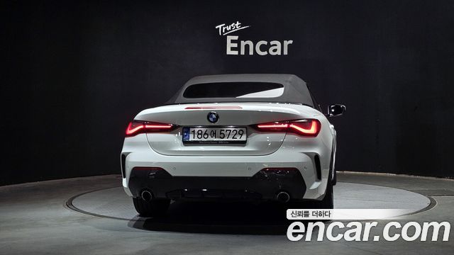 BMW 4 Series (G22) 420i M Sport Convertible 2021 — фото 4