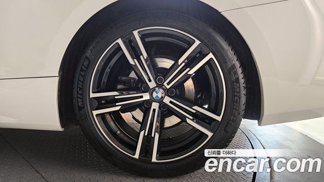 BMW 4 Series (G22) 420i M Sport Convertible 2021 — фото 21