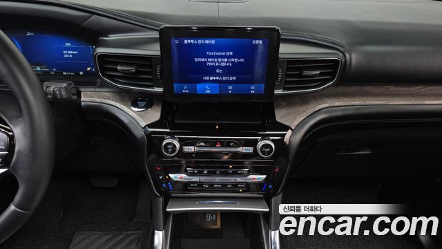 Ford Explorer (VI) 3.0 Platinum 4WD 2022 — фото 14