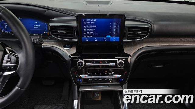 Ford Explorer (VI) 3.0 Platinum 4WD 2022 — фото 30