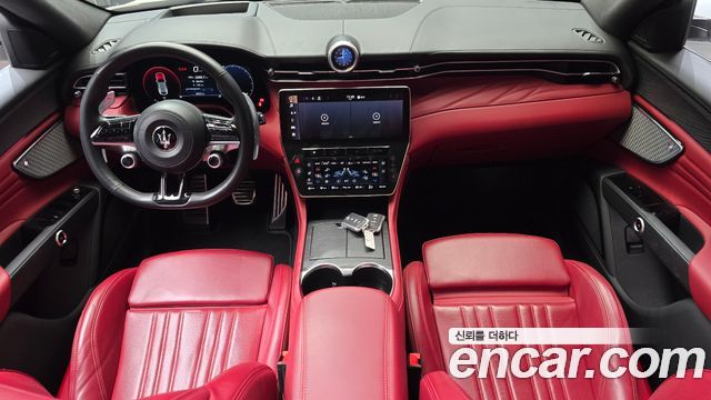 Maserati Grecale 2.0 AWD GT 2023 — фото 7