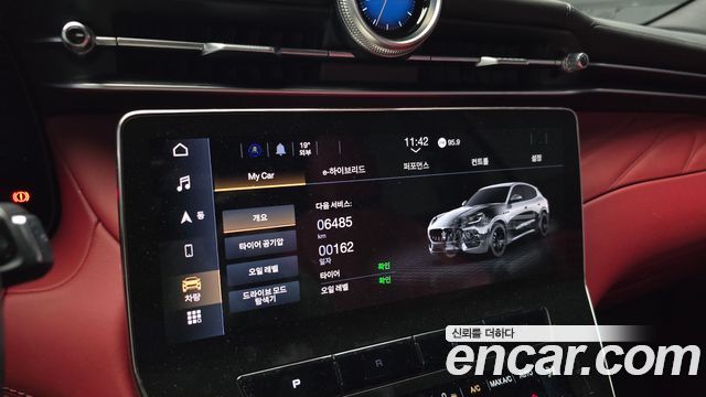 Maserati Grecale 2.0 AWD GT 2023 — фото 16