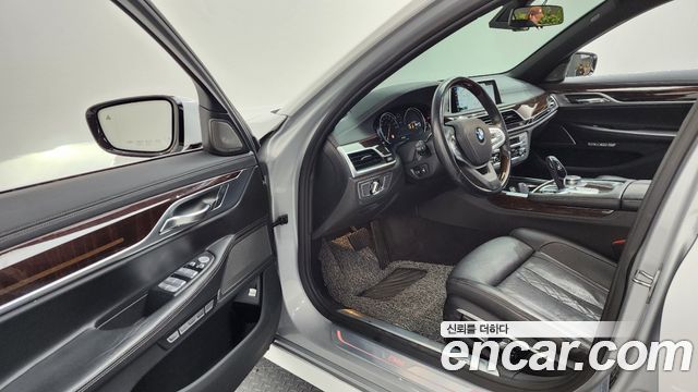 BMW 7 Series (G11) 730Ld xDrive 2016 — фото 10