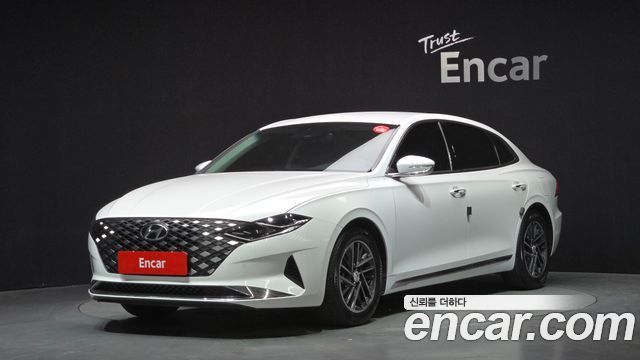 Hyundai Grandeur (IG) 2.5 Premium 2022 — фото 1