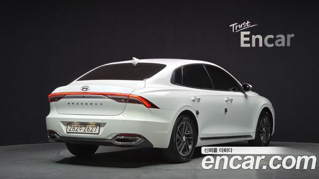 Hyundai Grandeur (IG) 2.5 Premium 2022 — фото 2