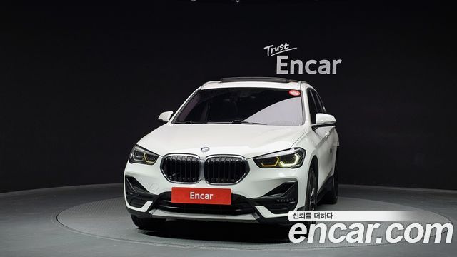 BMW X1 (F48) xDrive 18d Advantage 2020 — фото 3