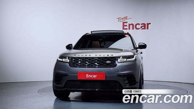 Land Rover Range Rover Velar 3.0 D300 R-Dynamic HSE 2018 — фото 3