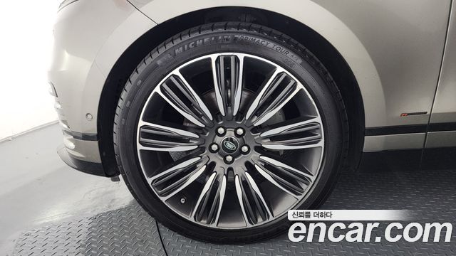 Land Rover Range Rover Velar 3.0 D300 R-Dynamic HSE 2018 — фото 5
