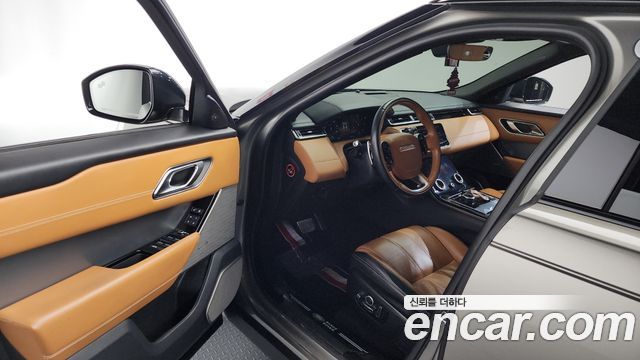 Land Rover Range Rover Velar 3.0 D300 R-Dynamic HSE 2018 — фото 10