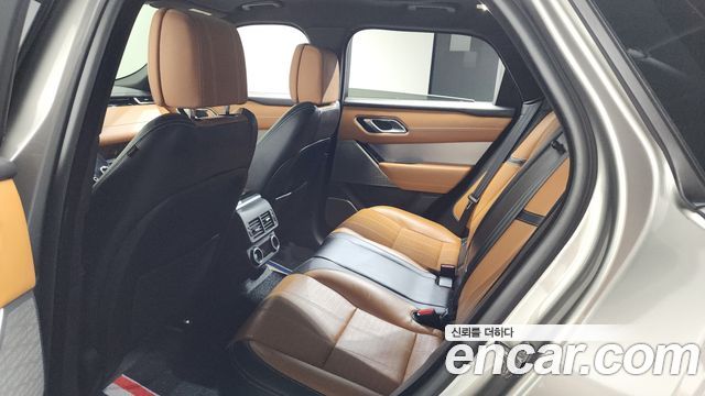 Land Rover Range Rover Velar 3.0 D300 R-Dynamic HSE 2018 — фото 27