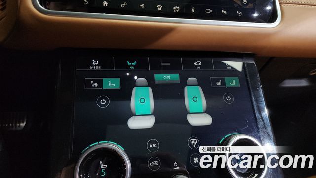 Land Rover Range Rover Velar 3.0 D300 R-Dynamic HSE 2018 — фото 33