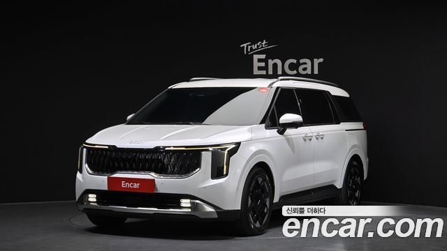 Kia Carnival (IV) Gasoline 9-Seater Signature 2024 — фото 1