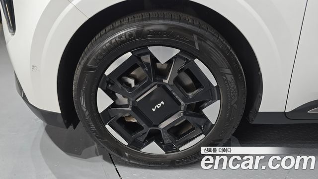 Kia Carnival (IV) Gasoline 9-Seater Signature 2024 — фото 5