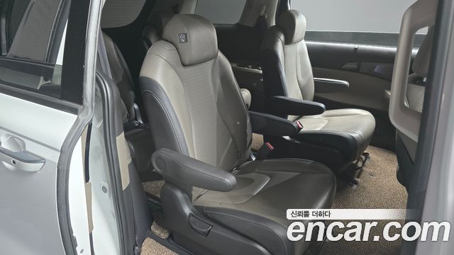 Kia Carnival (IV) Gasoline 9-Seater Signature 2024 — фото 12