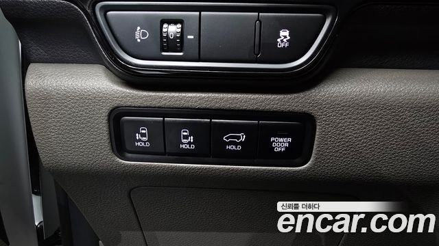 Kia Carnival (IV) Gasoline 9-Seater Signature 2024 — фото 27