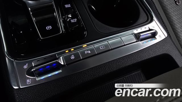 Kia Carnival (IV) Gasoline 9-Seater Signature 2024 — фото 31