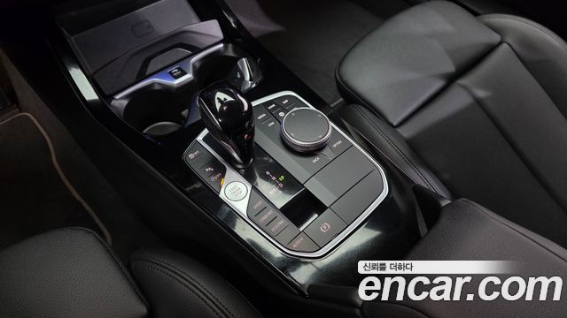 BMW 2 Series Gran Coupe (F44) 220i Sport 2024 — фото 9
